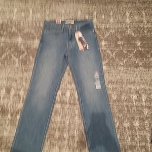 Levi's Slimming Jeans